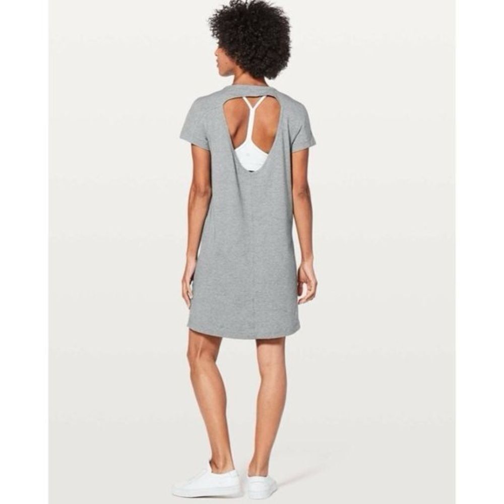 Lululemon Day Tripper Open Back Tee Dress Heathered Medium Grey Size 8-10